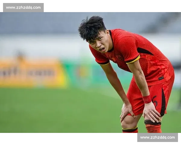 国足 U22 空门传球踢飞：大胜背后的青训隐忧